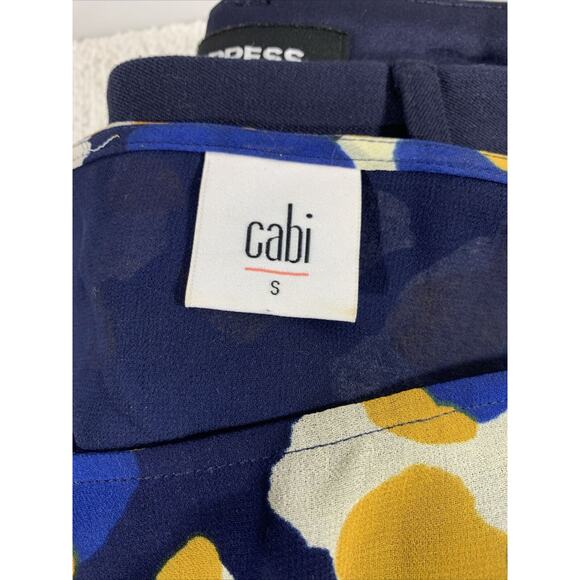 Cabi Floral Blouse Nwot Women’s Small Express Navy Pants Size 2 Lot - Picture 10 of 10